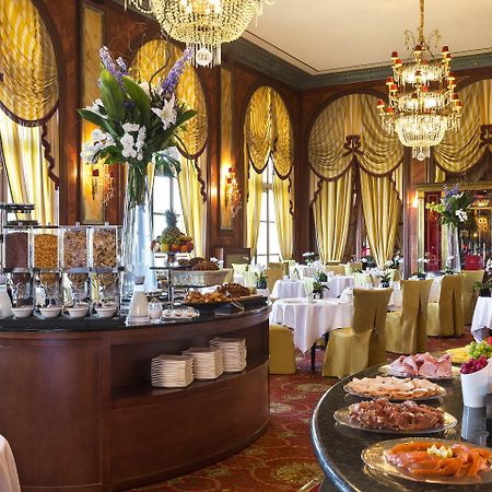 Hotel Barriere Le Royal Deauville Kültér fotó