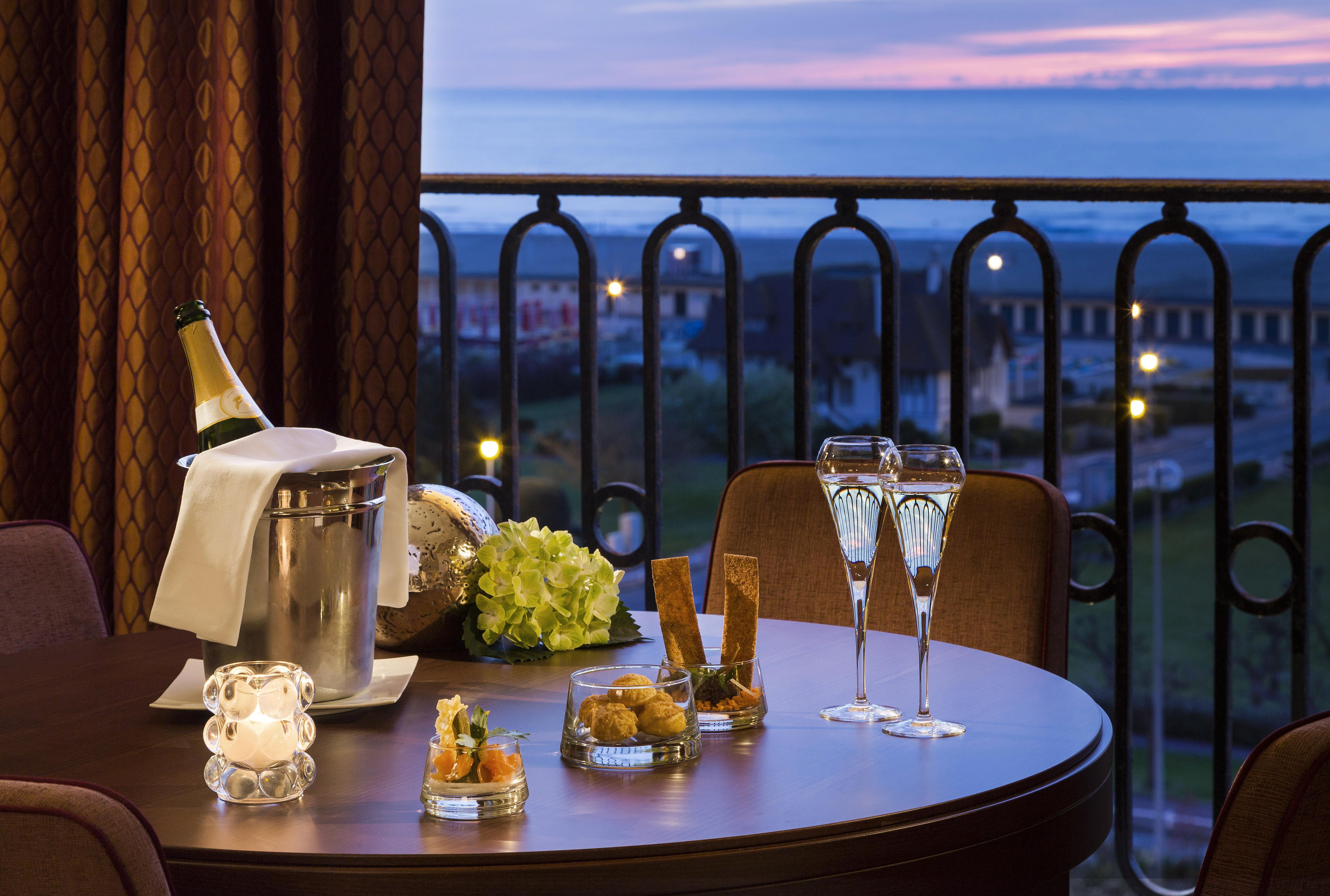 Hotel Barriere Le Royal Deauville Kültér fotó
