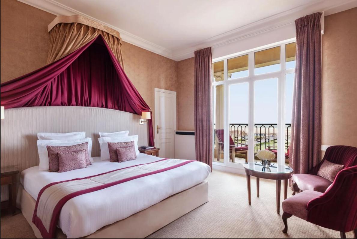 Hotel Barriere Le Royal Deauville Kültér fotó