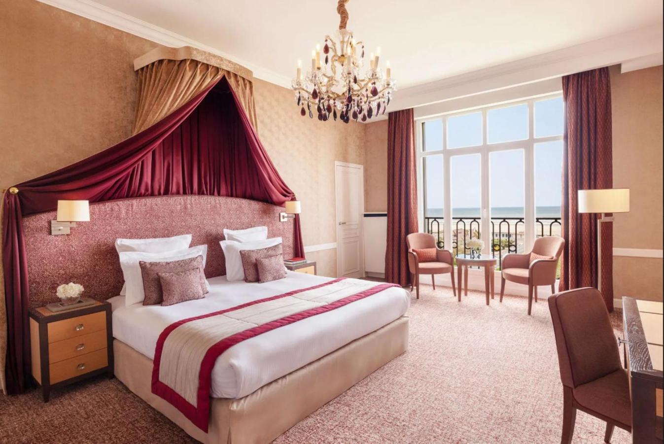 Hotel Barriere Le Royal Deauville Kültér fotó