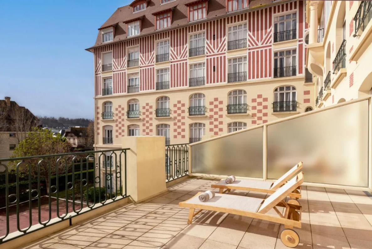 Hotel Barriere Le Royal Deauville Kültér fotó