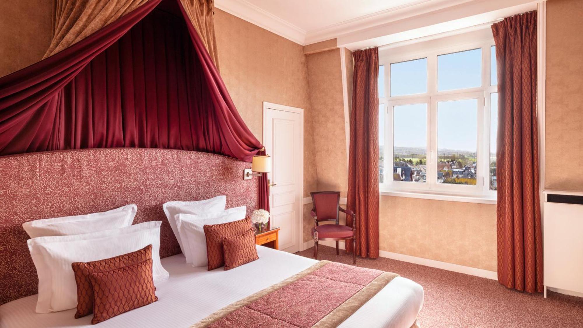 Hotel Barriere Le Royal Deauville Kültér fotó